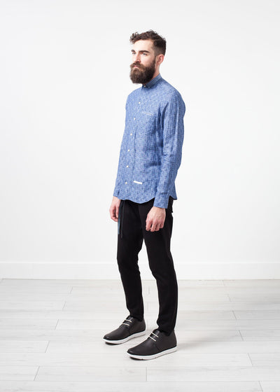 Linen Button Up in Blue Diamond