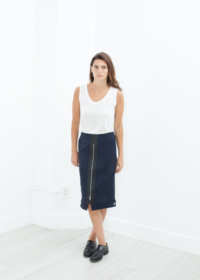 Contrast Zipper Skirt in Navy