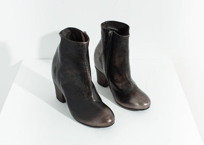 Scavata Ankle Boot in Bronze